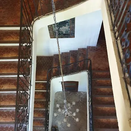 La Bastide De L'adrech Гостевой дом Маноск